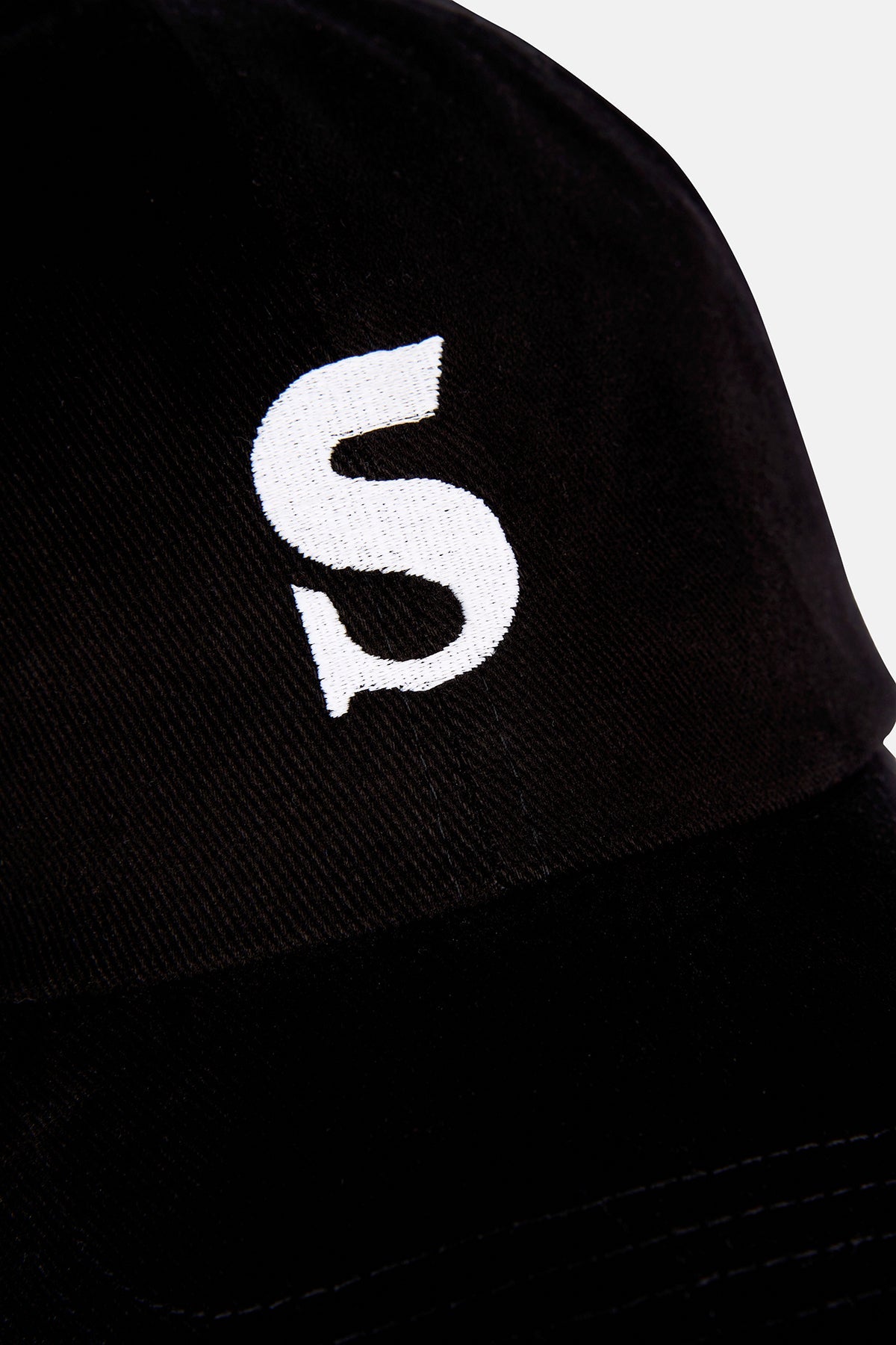 S Logo Cap - Siyah