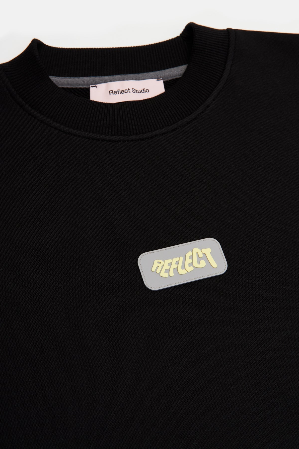 Logo Tag Oversize Sweatshirt - Black