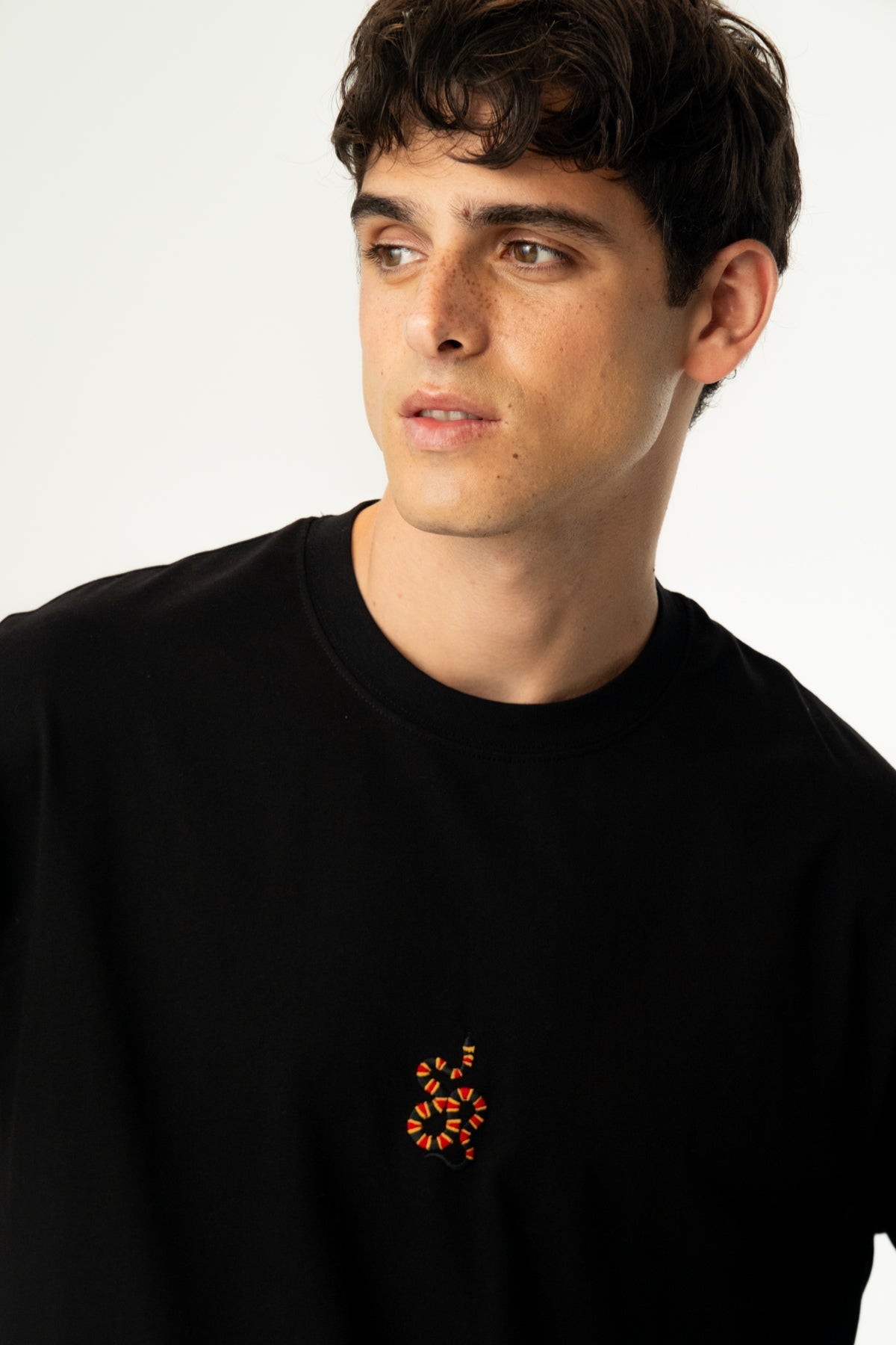 Mercan Yılanı Oversize Light-Weight T-Shirt - Siyah